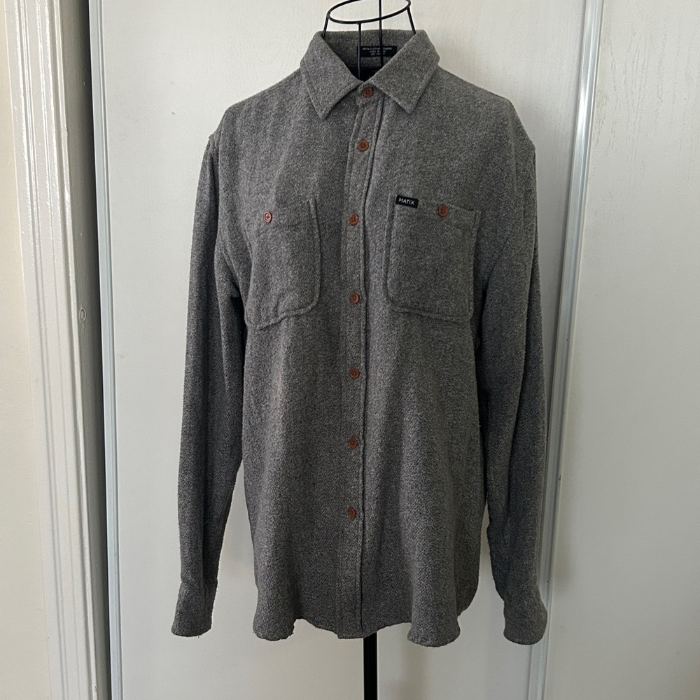 Matix Clothing Company Gray Knit Shirt Size M